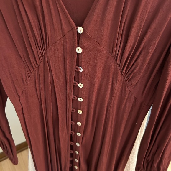 Aritzia Wilfred New Gallery Dress in Maroon size L - Picture 6 of 6